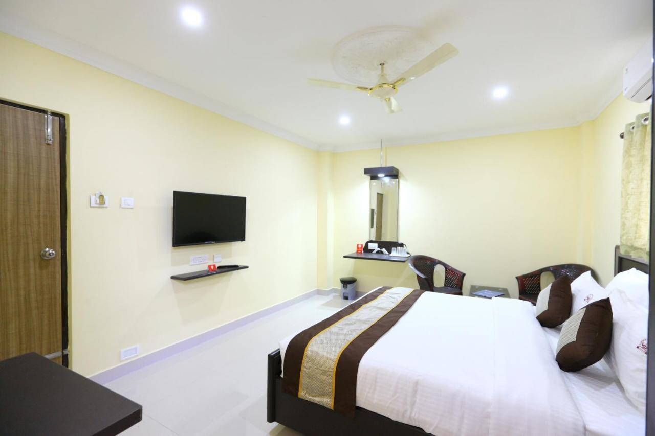 Saibala Transit Hotel Chennai Exterior foto